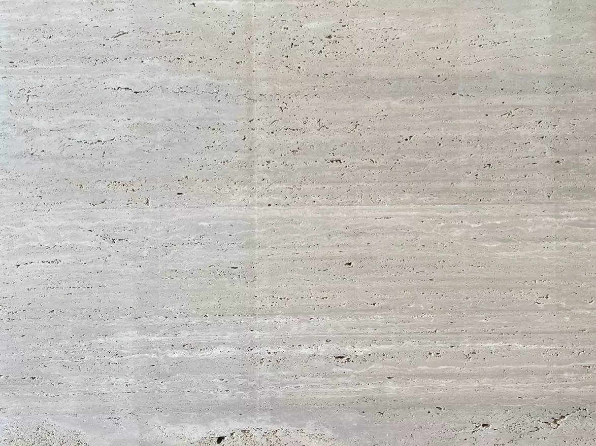 TRAVERTINO A LA VETA RÚSTICO